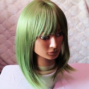 Gnimegil (15") Olive Green Wig with Bangs